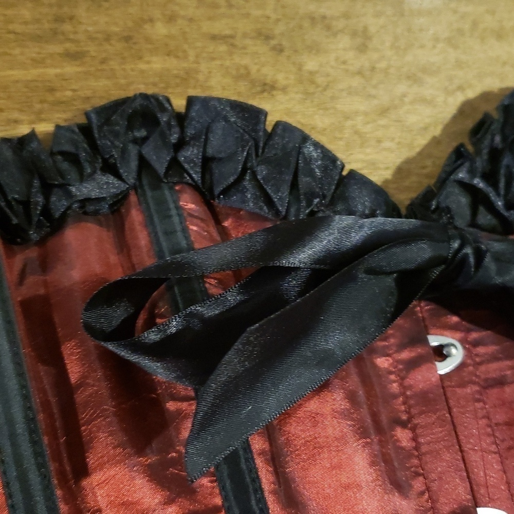 Metallic Red and Black Satin Corset Medium - Picture 2 of 5